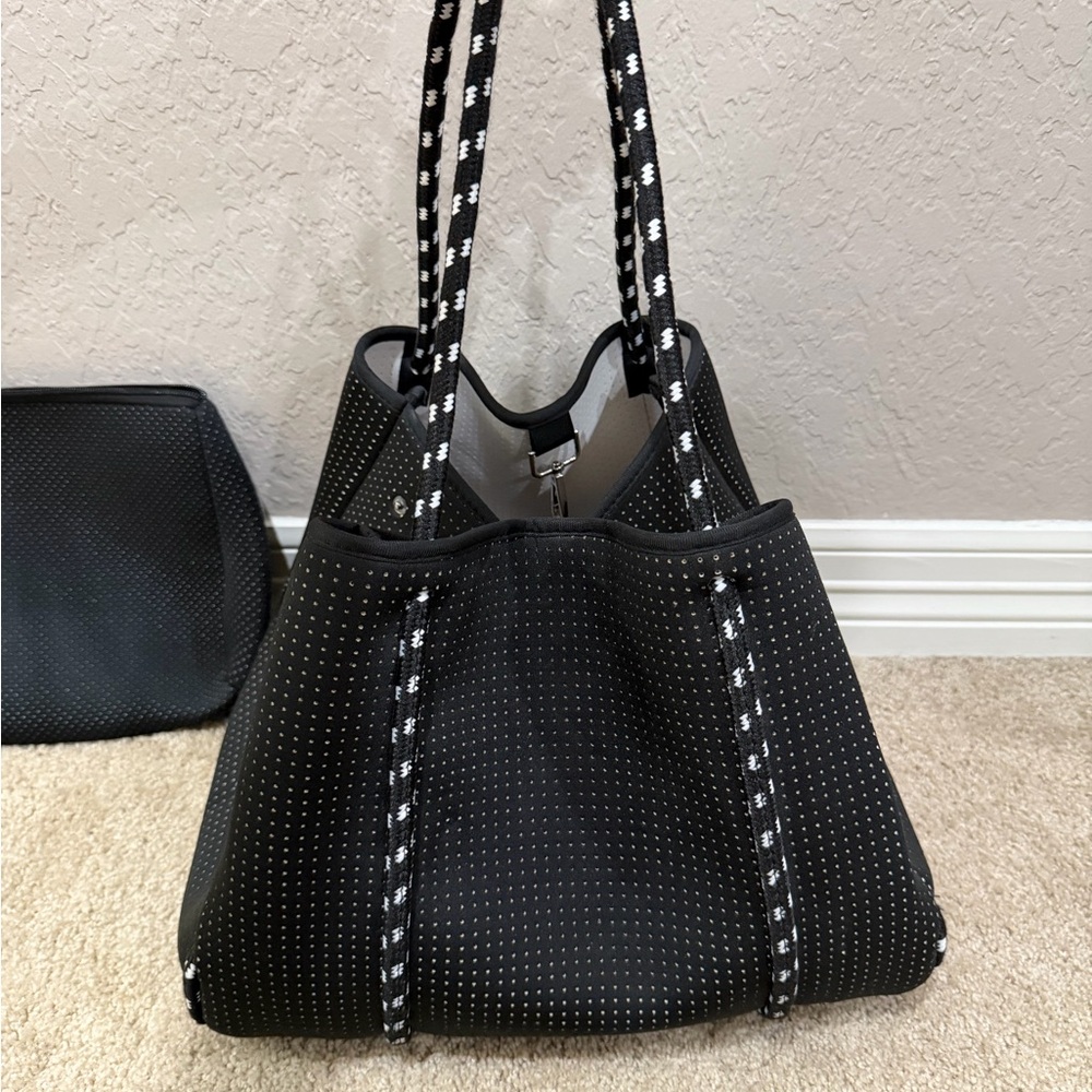 Black strap bag w/ attached zipper bag